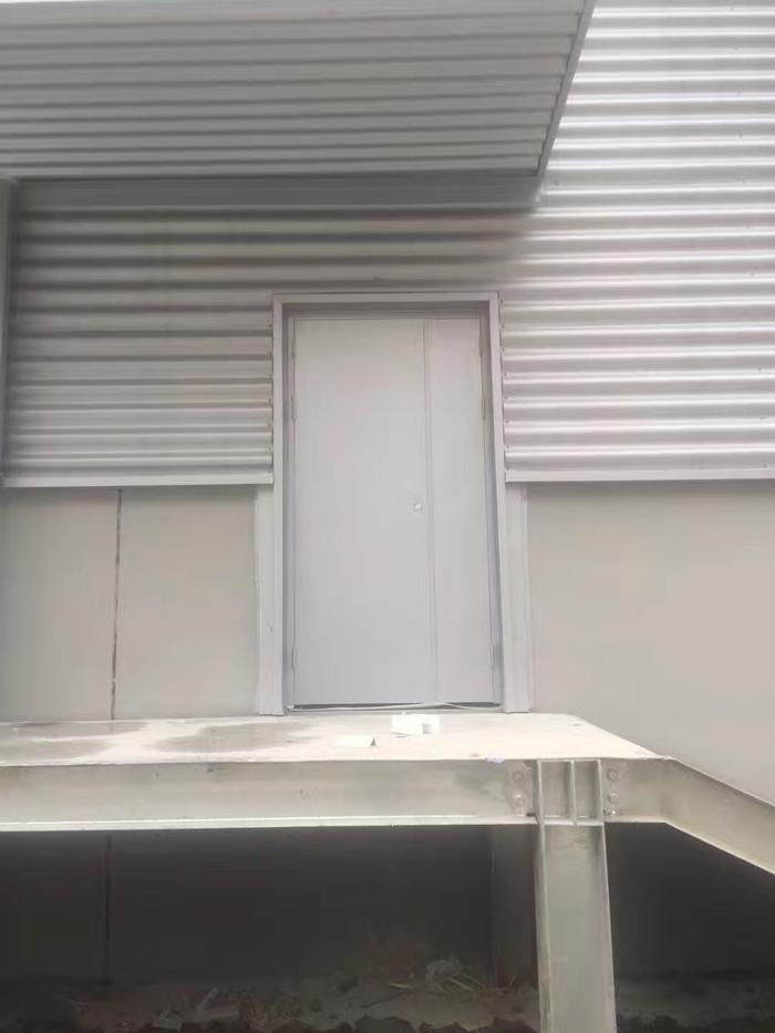 ��|�����T